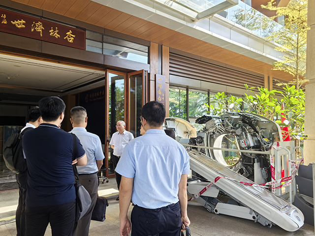 海口金控集團參與醫院災后復工專場工作